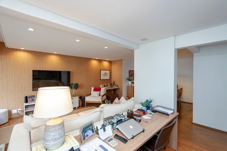 Apartamento à venda com 124m², 3 quartos e 2 vagas Apartamento à venda com 124m², 3 quartos e 2 vagasSala