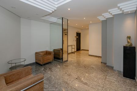 Apartamento à venda com 124m², 3 quartos e 2 vagas Apartamento à venda com 124m², 3 quartos e 2 vagasHall de Entrada
