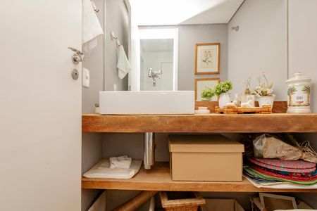 Apartamento à venda com 124m², 3 quartos e 2 vagas Apartamento à venda com 124m², 3 quartos e 2 vagasLavabo