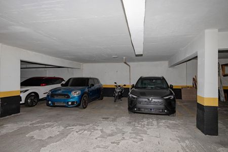 Apartamento à venda com 124m², 3 quartos e 2 vagas Apartamento à venda com 124m², 3 quartos e 2 vagasGaragem