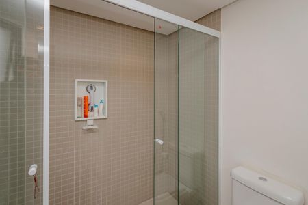 Apartamento à venda com 124m², 3 quartos e 2 vagas Apartamento à venda com 124m², 3 quartos e 2 vagasBanheiro da Suíte 2