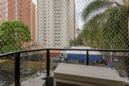 Apartamento à venda com 124m², 3 quartos e 2 vagas Apartamento à venda com 124m², 3 quartos e 2 vagasVaranda da Suíte 2