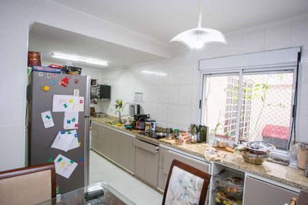 Casa à venda com 363m², 3 quartos e 3 vagasCozinha