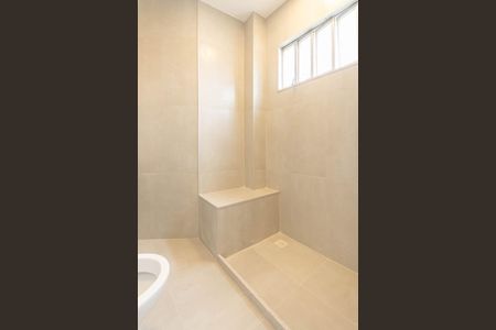 Apartamento à venda com 75m², 2 quartos e 1 vagaBanheiro Suíte 1