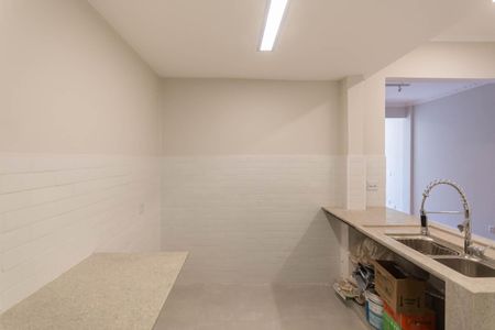 Apartamento à venda com 75m², 2 quartos e 1 vagaCozinha e Área de Serviço