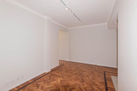 Apartamento à venda com 75m², 2 quartos e 1 vagaSala