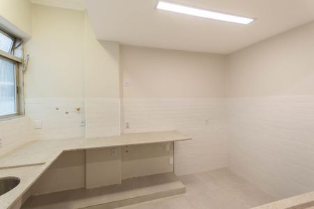 Apartamento à venda com 75m², 2 quartos e 1 vagaCozinha e Área de Serviço