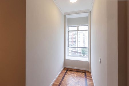 Apartamento à venda com 75m², 2 quartos e 1 vagaSala