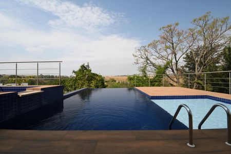 Casa de condomínio à venda com 620m², 5 quartos e 8 vagasPiscina