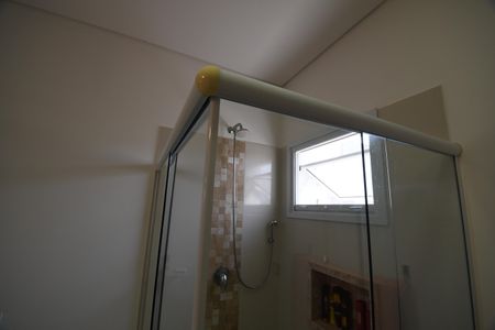 Casa de condomínio à venda com 620m², 5 quartos e 8 vagasBanheiro 2