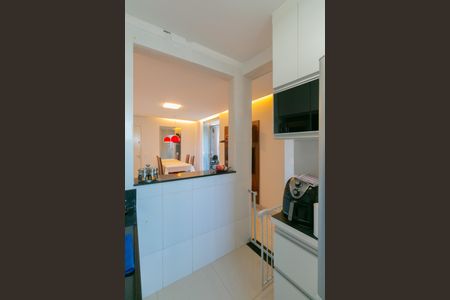 Apartamento à venda com 60m², 2 quartos e 2 vagasCozinha