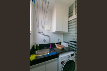 Apartamento à venda com 60m², 2 quartos e 2 vagasÁrea de Serviço