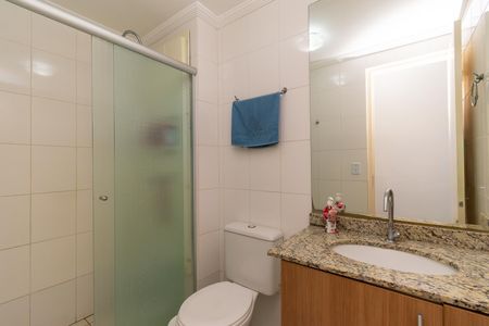 Apartamento à venda com 47m², 2 quartos e 1 vaga Apartamento à venda com 47m², 2 quartos e 1 vagaBanheiro