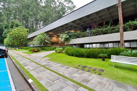 Apartamento para alugar com 202m², 4 quartos e 2 vagas Apartamento para alugar com 202m², 4 quartos e 2 vagasÁrea comum