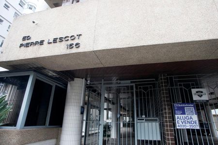 Apartamento à venda com 158m², 3 quartos e 2 vagasPlaquinha