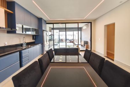 Casa de condomínio para alugar com 210m², 3 quartos e 4 vagas Casa de condomínio para alugar com 210m², 3 quartos e 4 vagasCozinha