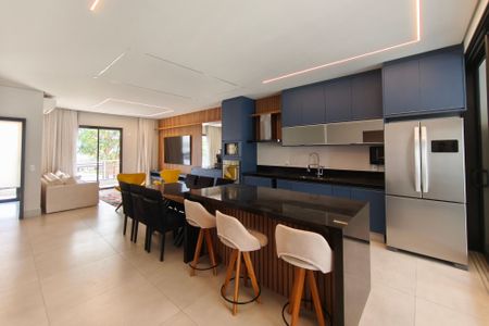 Casa de condomínio para alugar com 210m², 3 quartos e 4 vagas Casa de condomínio para alugar com 210m², 3 quartos e 4 vagasCozinha