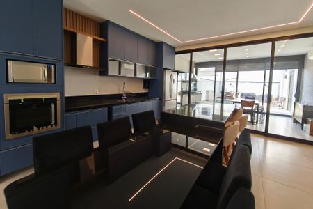 Casa de condomínio para alugar com 210m², 3 quartos e 4 vagas Casa de condomínio para alugar com 210m², 3 quartos e 4 vagasCozinha