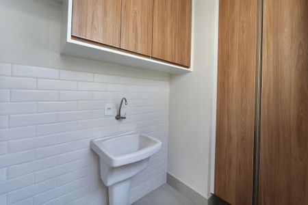 Casa de condomínio para alugar com 210m², 3 quartos e 4 vagas Casa de condomínio para alugar com 210m², 3 quartos e 4 vagasÁrea de Serviço