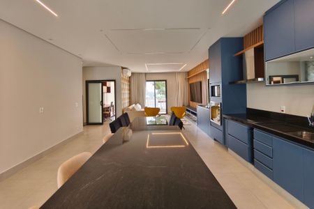 Casa de condomínio para alugar com 210m², 3 quartos e 4 vagas Casa de condomínio para alugar com 210m², 3 quartos e 4 vagasCozinha