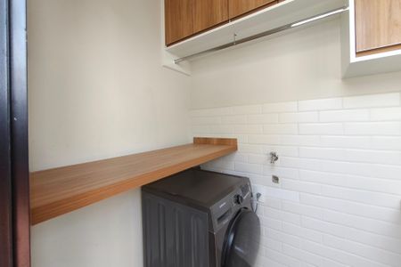 Casa de condomínio para alugar com 210m², 3 quartos e 4 vagas Casa de condomínio para alugar com 210m², 3 quartos e 4 vagasÁrea de Serviço