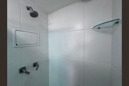 Apartamento à venda com 85m², 2 quartos e 1 vagaSuíte - Banheiro