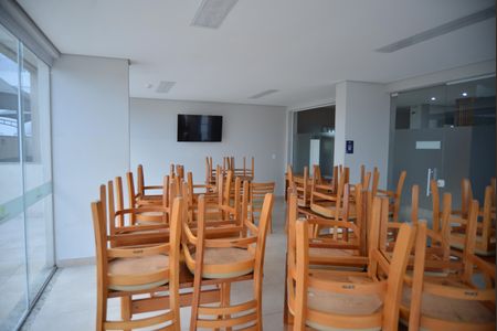 Apartamento à venda com 54m², 2 quartos e 1 vagaÁrea comum