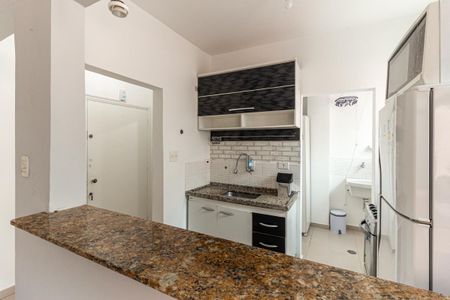 Cozinha de kitnet/studio à venda com 1 quarto, 33m² em Vila Buarque, São Paulo