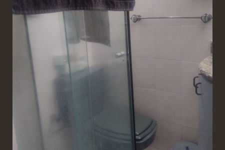 Apartamento à venda com 84m², 3 quartos e 2 vagas Apartamento à venda com 84m², 3 quartos e 2 vagasBanheiro da Suíte