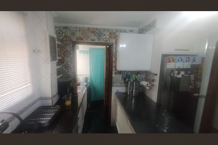Apartamento à venda com 84m², 3 quartos e 2 vagas Apartamento à venda com 84m², 3 quartos e 2 vagasCozinha