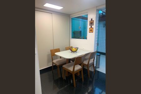 Apartamento à venda com 4 quartos, 185m² em Buritis, Belo Horizonte