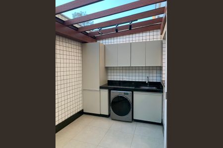 Apartamento à venda com 4 quartos, 185m² em Buritis, Belo Horizonte