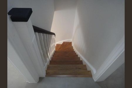 Casa à venda com 130m², 3 quartos e sem vaga Casa à venda com 130m², 3 quartos e sem vagaFoto 06