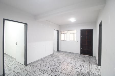 Sala de casa para alugar com 2 quartos, 60m² em Jardim Guanhembu, São Paulo