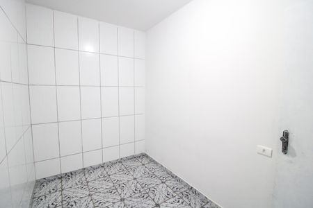Quarto 2 de casa para alugar com 2 quartos, 60m² em Jardim Guanhembu, São Paulo