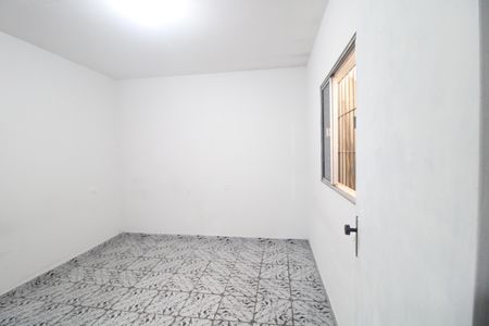 Quarto de casa para alugar com 2 quartos, 60m² em Jardim Guanhembu, São Paulo