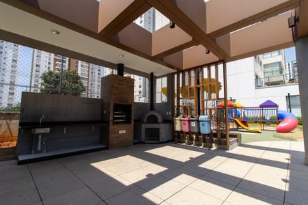 Apartamento para alugar com 155m², 3 quartos e 2 vagas Apartamento para alugar com 155m², 3 quartos e 2 vagasÁrea comum - Churrasqueira