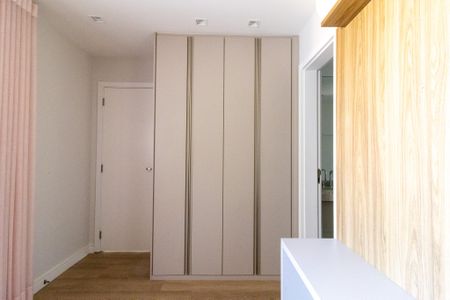 Apartamento para alugar com 155m², 3 quartos e 2 vagas Apartamento para alugar com 155m², 3 quartos e 2 vagasSuíte 3