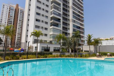 Apartamento para alugar com 155m², 3 quartos e 2 vagas Apartamento para alugar com 155m², 3 quartos e 2 vagasÁrea comum - Piscina