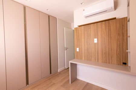 Apartamento para alugar com 155m², 3 quartos e 2 vagas Apartamento para alugar com 155m², 3 quartos e 2 vagasSuíte 2