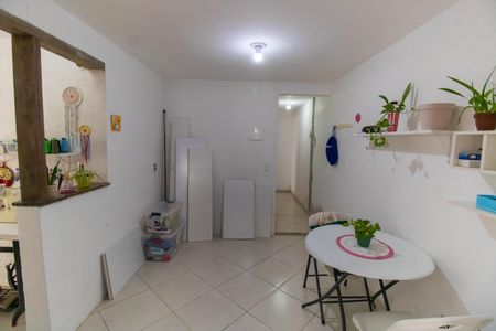 Sala de casa à venda com 2 quartos, 200m² em Piratininga, Niterói