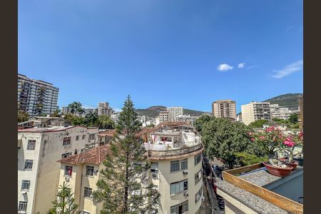 Apartamento à venda com 162m², 2 quartos e sem vaga Apartamento à venda com 162m², 2 quartos e sem vagaVaranda Sala