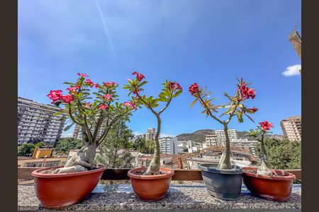 Apartamento à venda com 162m², 2 quartos e sem vaga Apartamento à venda com 162m², 2 quartos e sem vagaVaranda Sala