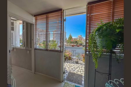 Apartamento à venda com 162m², 2 quartos e sem vaga Apartamento à venda com 162m², 2 quartos e sem vagaSala