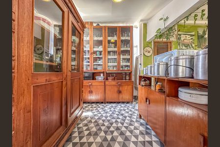 Apartamento à venda com 162m², 2 quartos e sem vaga Apartamento à venda com 162m², 2 quartos e sem vagaDespensa