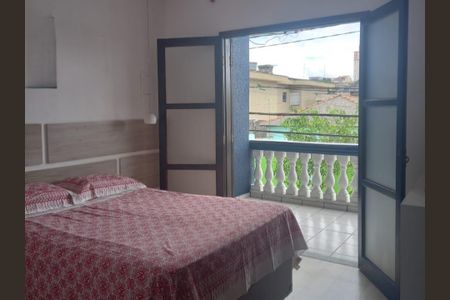 Suíte de casa à venda com 2 quartos, 120m² em Jardim Santo Alberto, Santo André