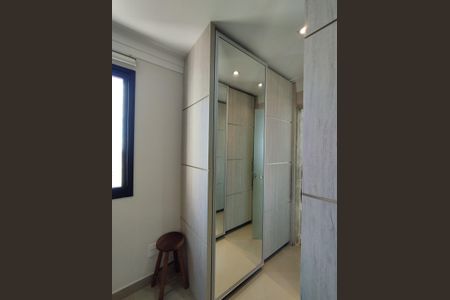 Apartamento à venda com 93m², 3 quartos e 2 vagas Apartamento à venda com 93m², 3 quartos e 2 vagasSuíte