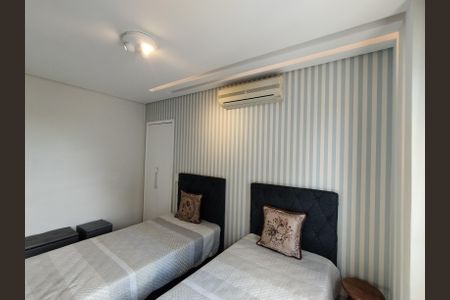 Apartamento à venda com 93m², 3 quartos e 2 vagas Apartamento à venda com 93m², 3 quartos e 2 vagasQuarto 2