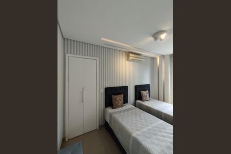 Apartamento à venda com 93m², 3 quartos e 2 vagas Apartamento à venda com 93m², 3 quartos e 2 vagasQuarto 2