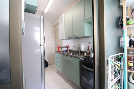Apartamento à venda com 75m², 3 quartos e 2 vagasCozinha e Área de Serviço